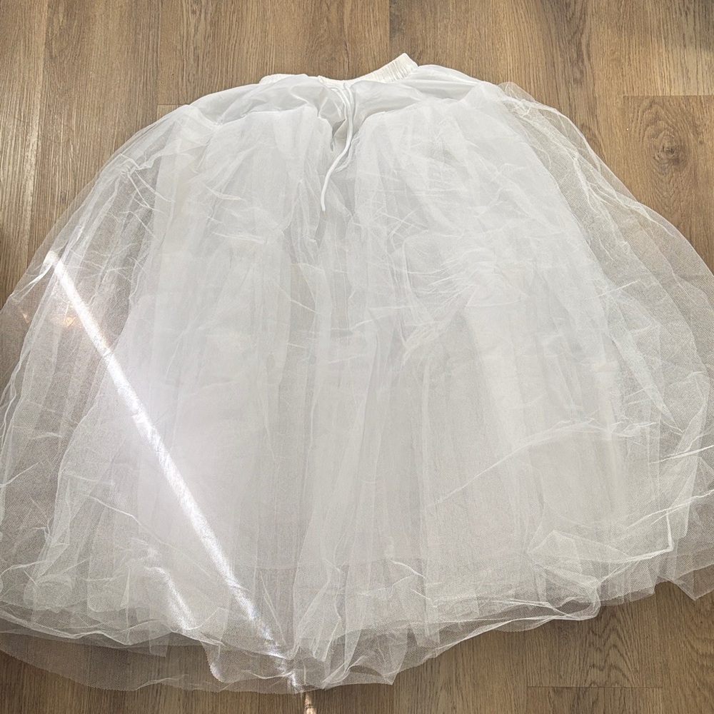 A line White Crinoline Petticoat Underskirt